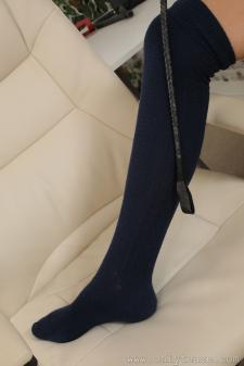 image hosted at ImgWallet.com