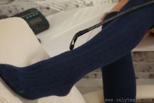 image hosted at ImgWallet.com